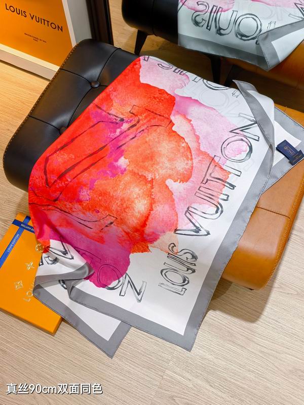 LV silk Scarf 90X90cm E111005